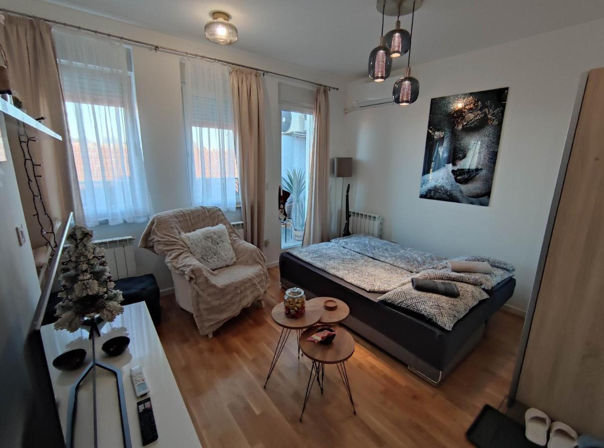 Bellacasa Airportstudio Apartment