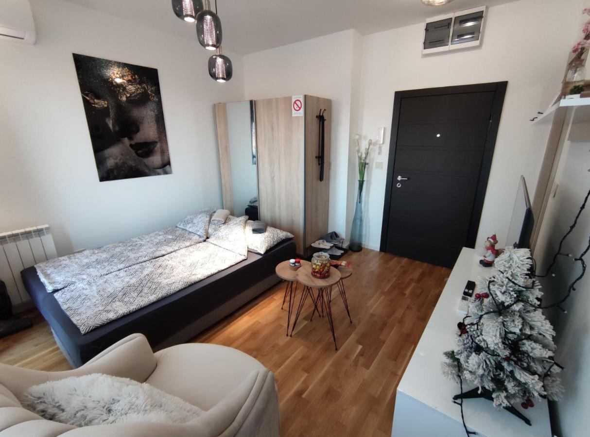 Apartment Bellacasa Airportstudio *