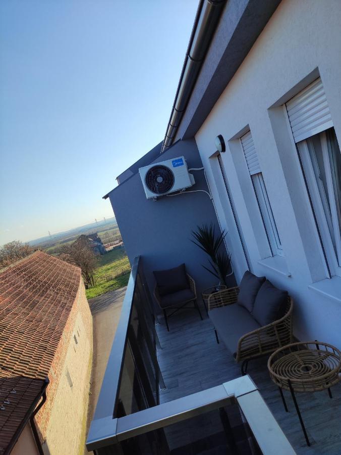 Bellacasa Airportstudio Apartment Surcin